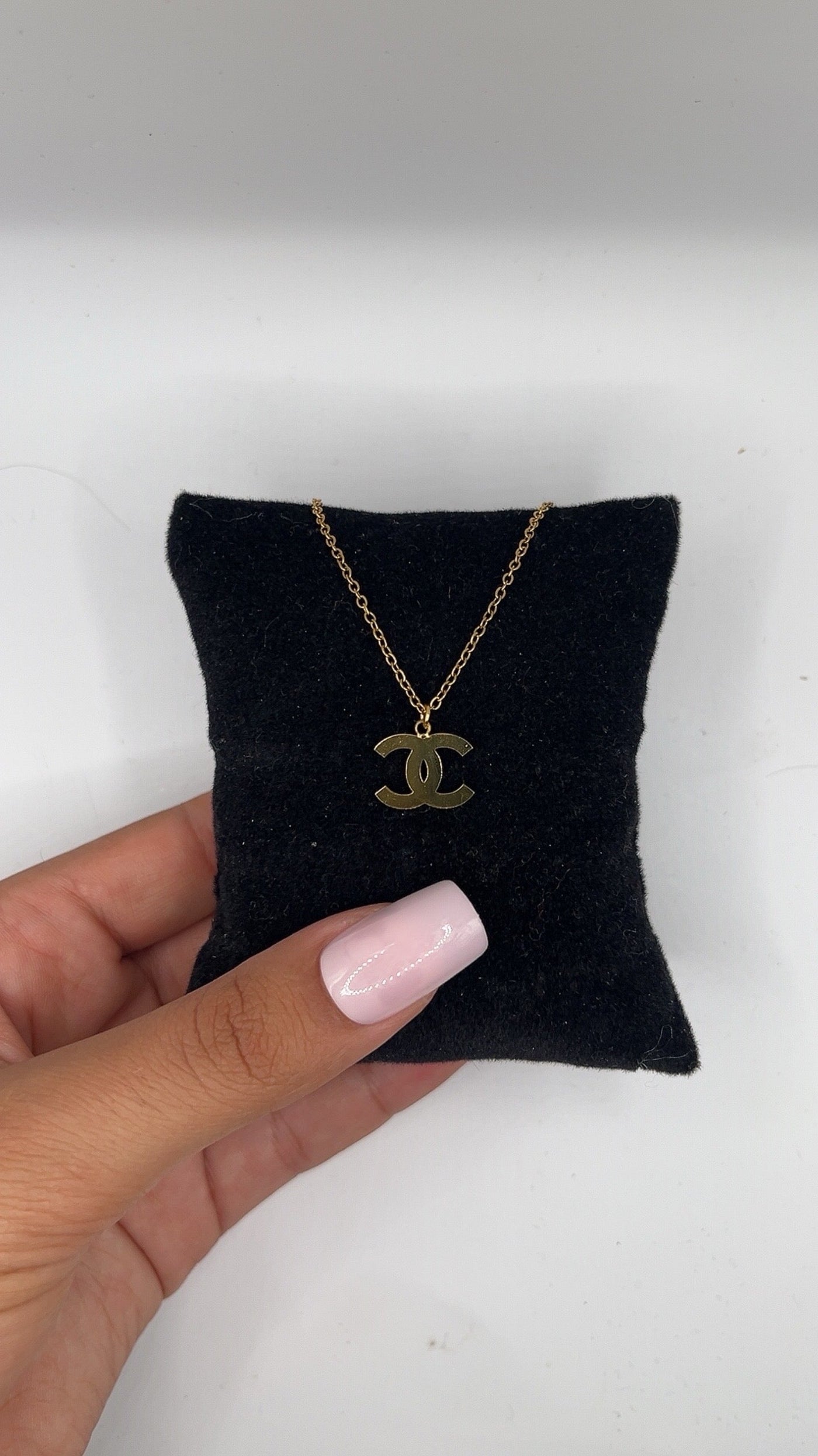 Chantal Necklace | GOLD